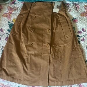 Brown long skirt with pockets
Brand new never used